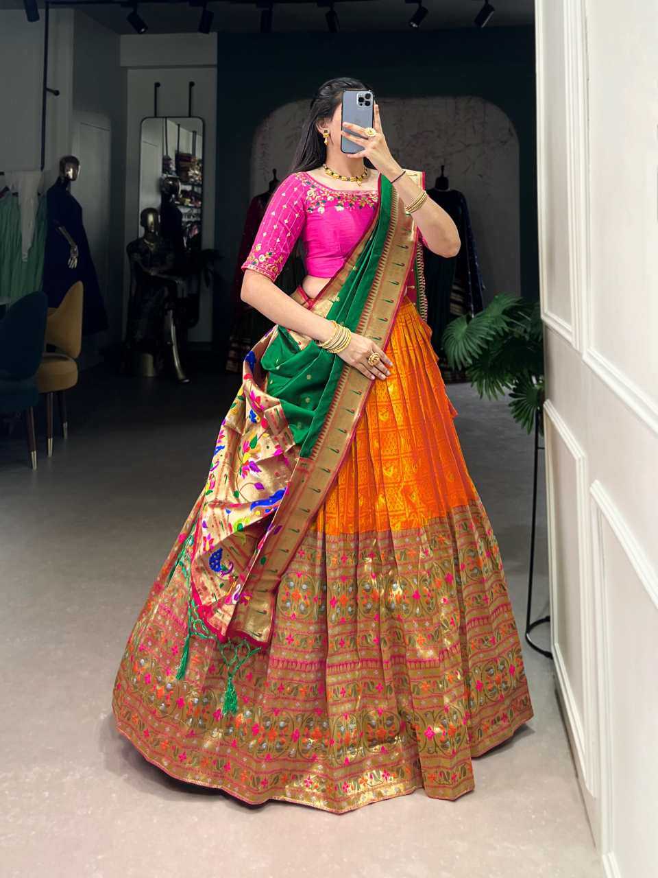 PAITHANI LEHENGA
