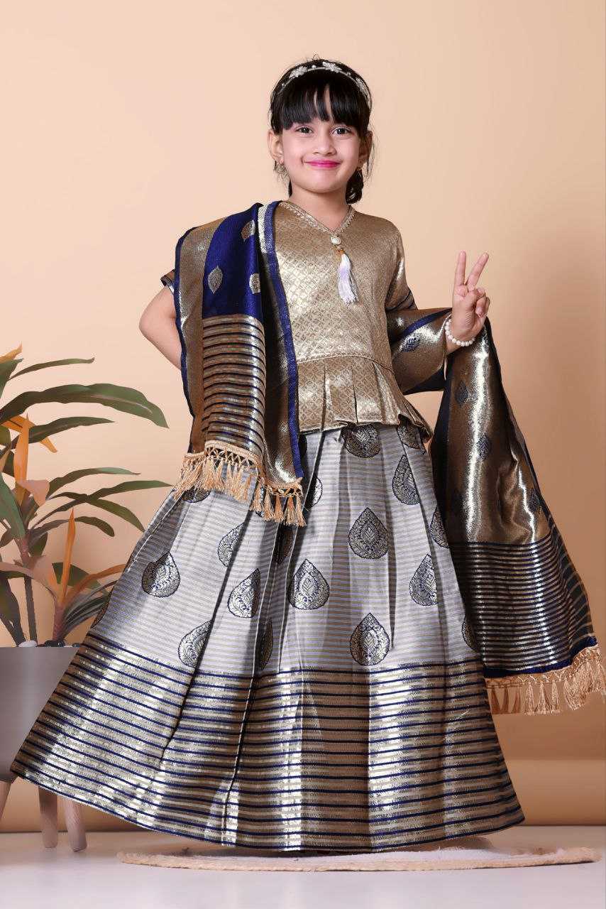 KIDS LEHENGA