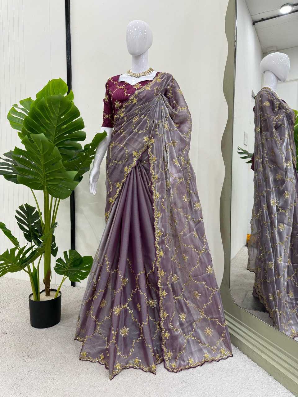 WEIGHTLESS SAREES