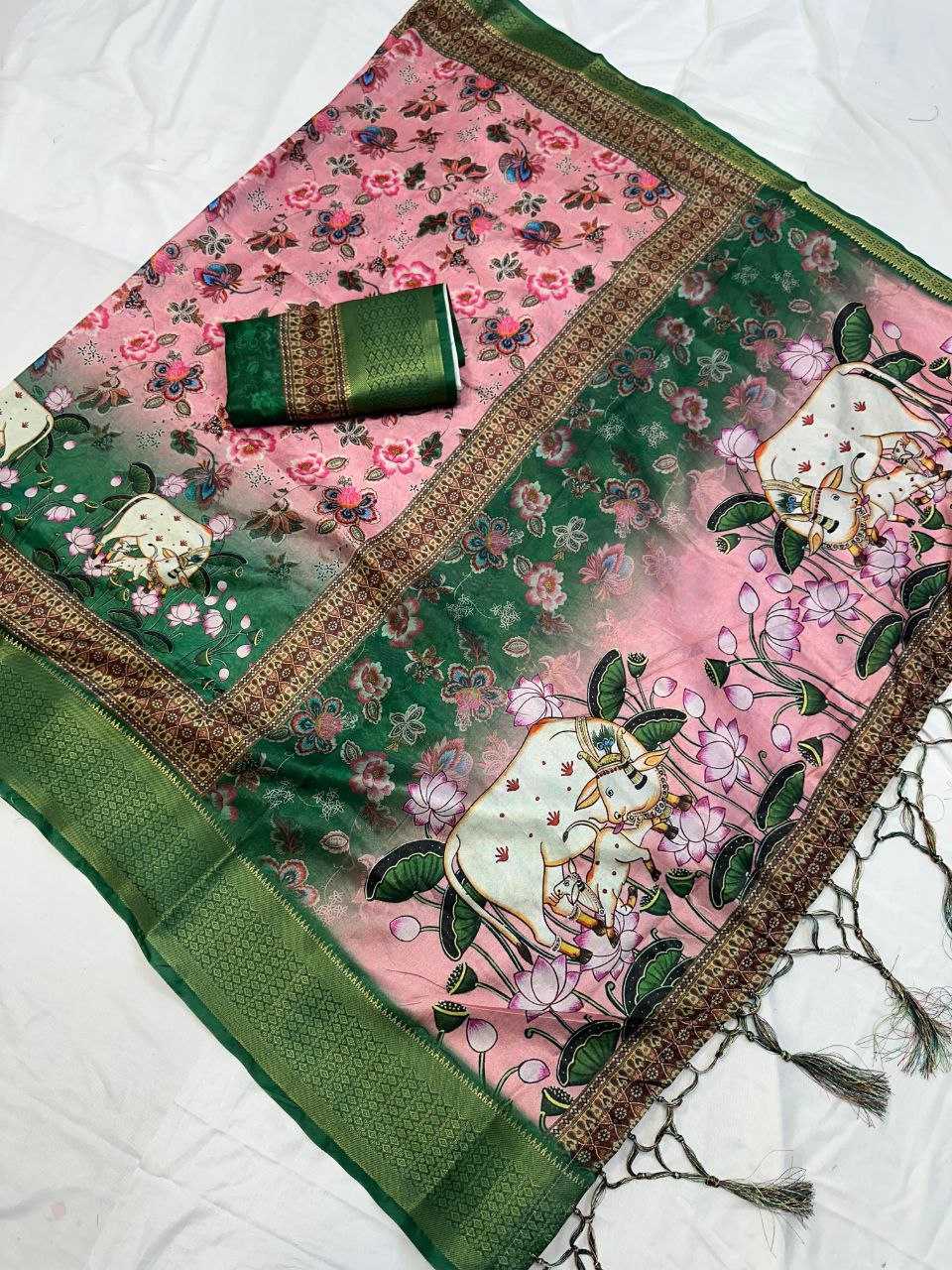 SILK SAREES WITH CONTRAST PALLU