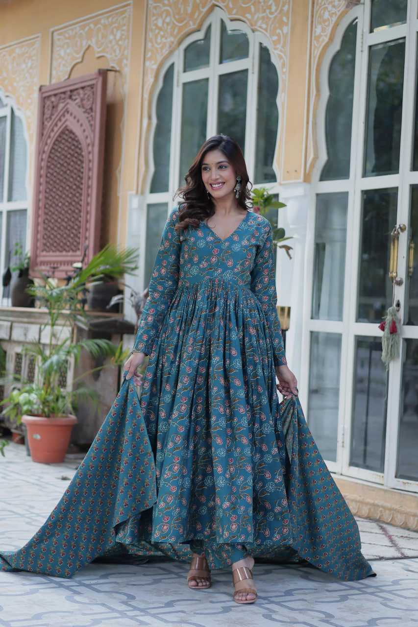 GOWNS CATALOGS