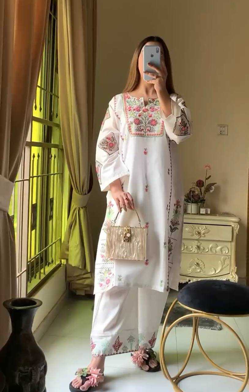 SILK KURTIS