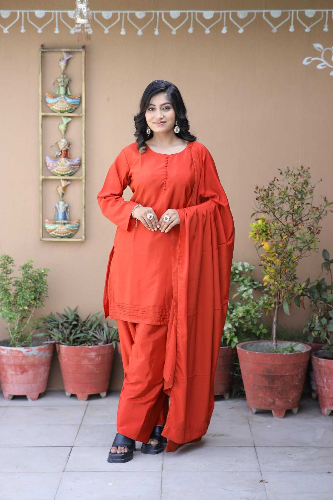 LADIES SALWAR SUITS
