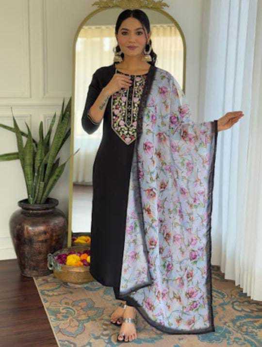 BLACK SALWAR SUIT