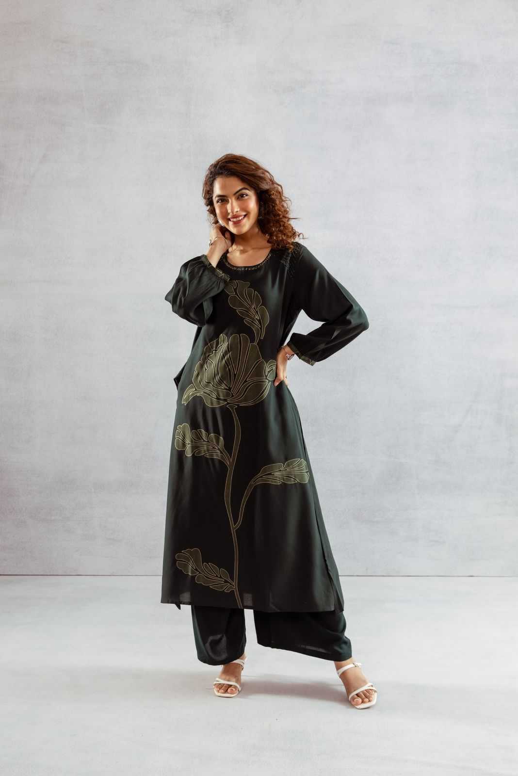 NIGHT WEAR CATALOGS