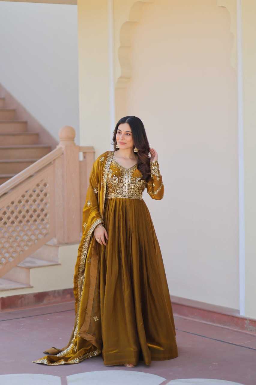 BRIDAL SUITS