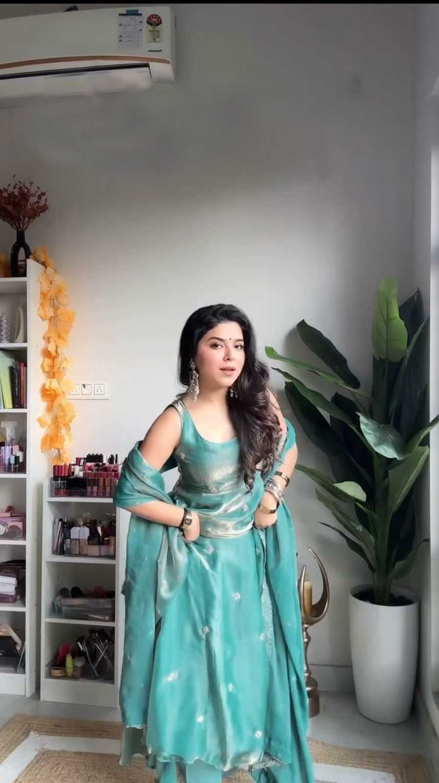 SILK GOWNS