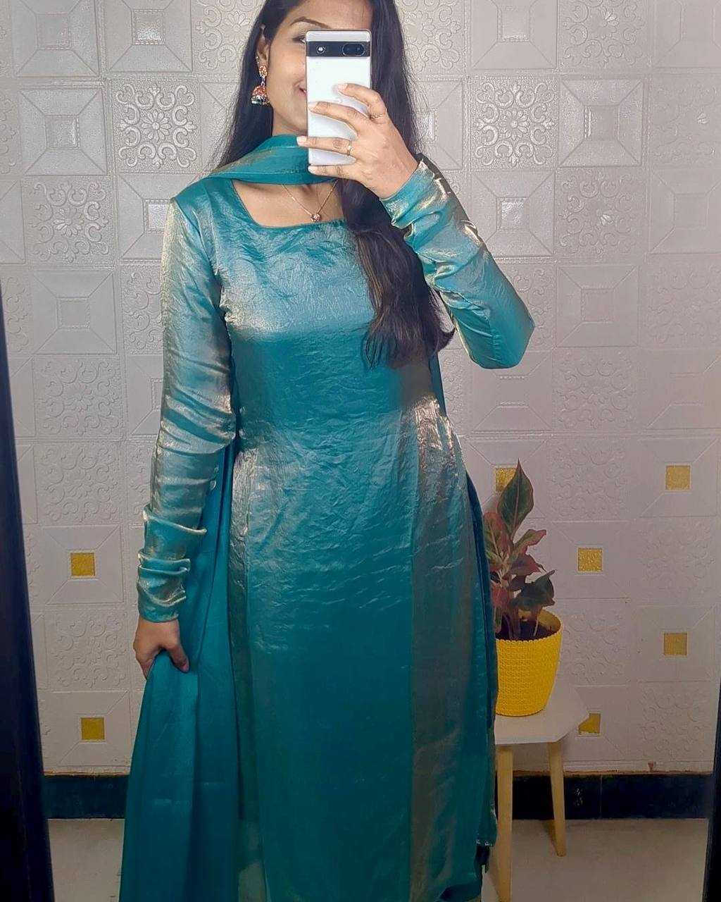 LONG KURTIS