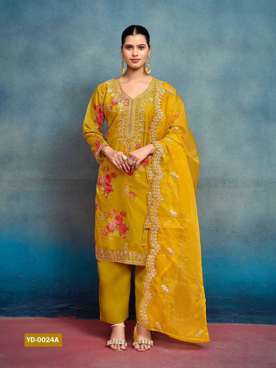 EMBROIDERY SUITS