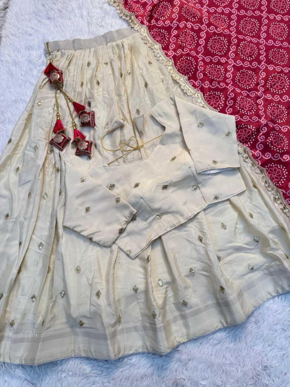 DESIGNER LEHENGA CHOLI