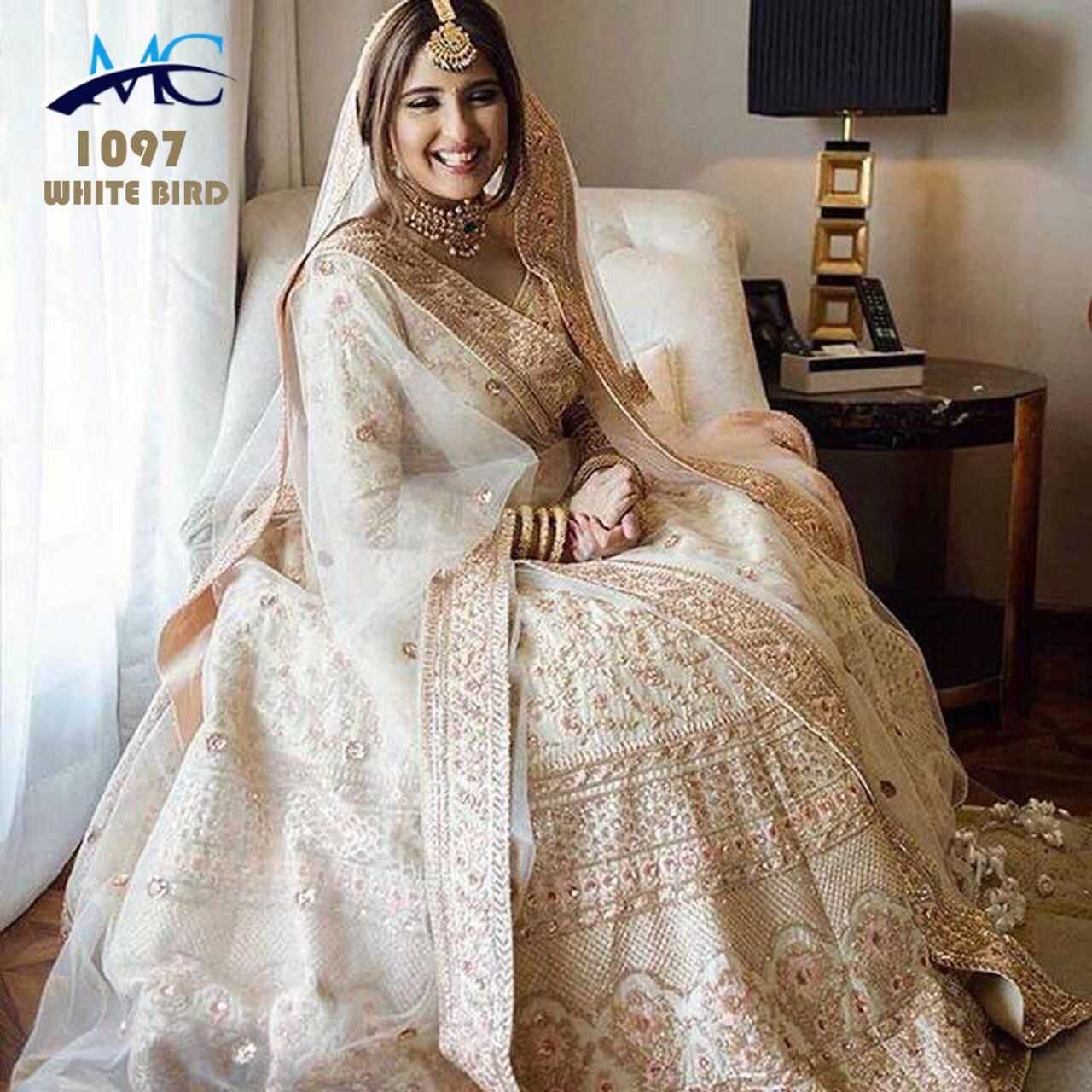 VELVET LEHENGA