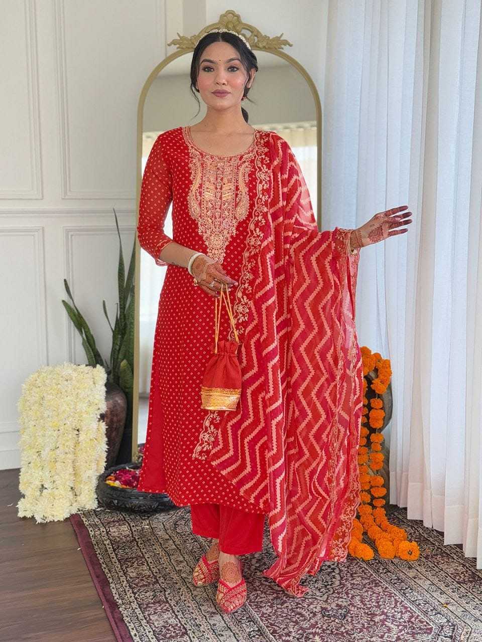LADIES SILK SUIT
