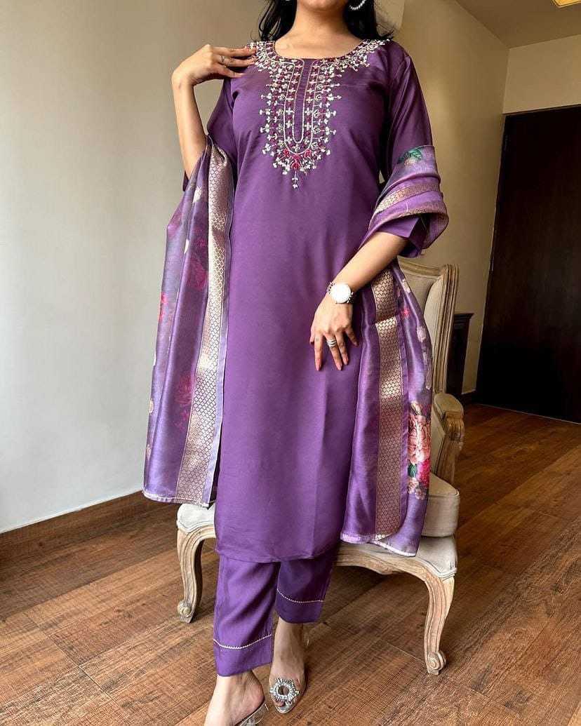 CHANDERI SUIT