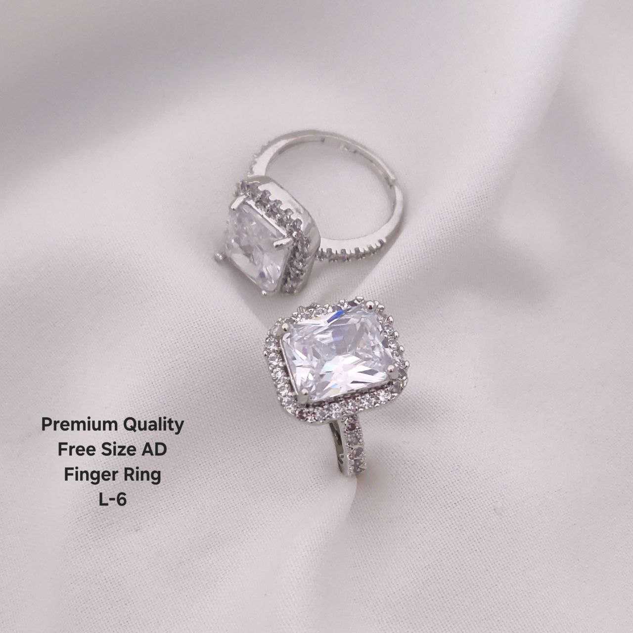  FASHION RINGS