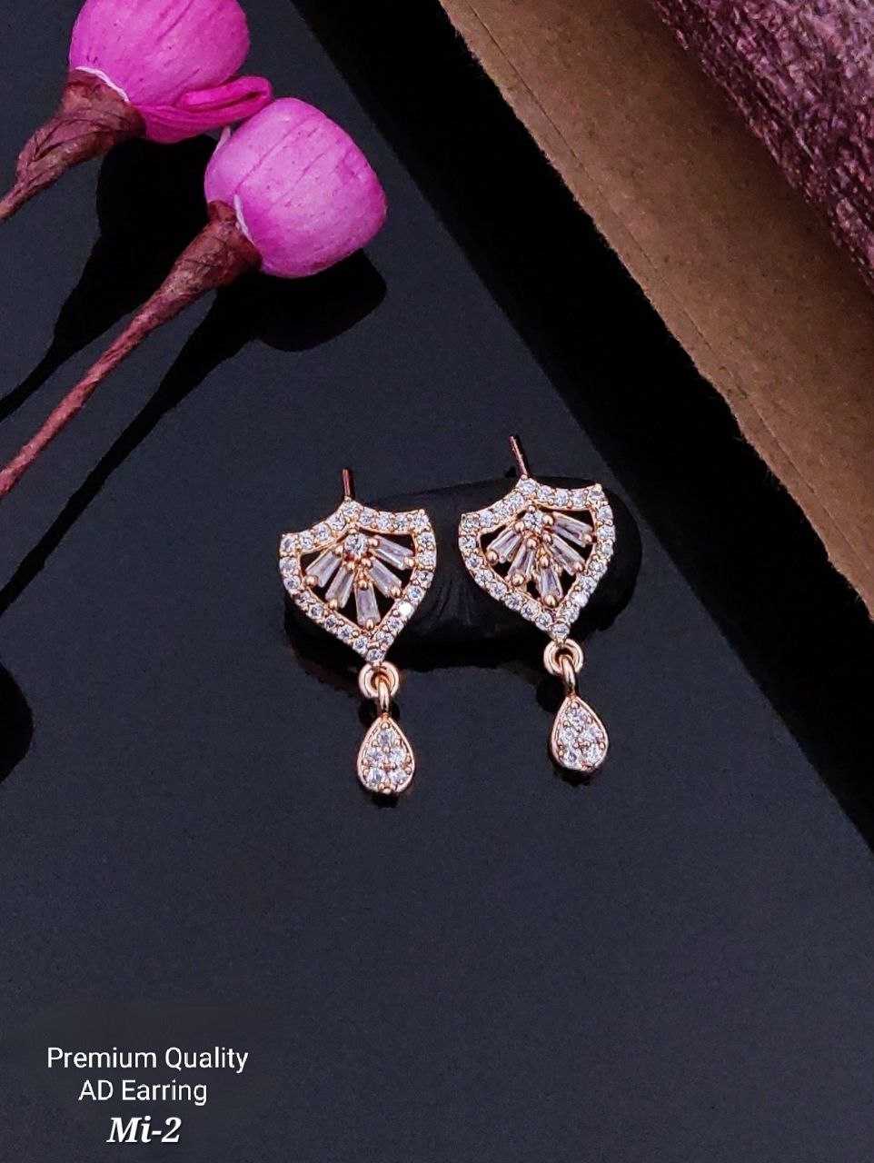 EARRINGS WITH STONES