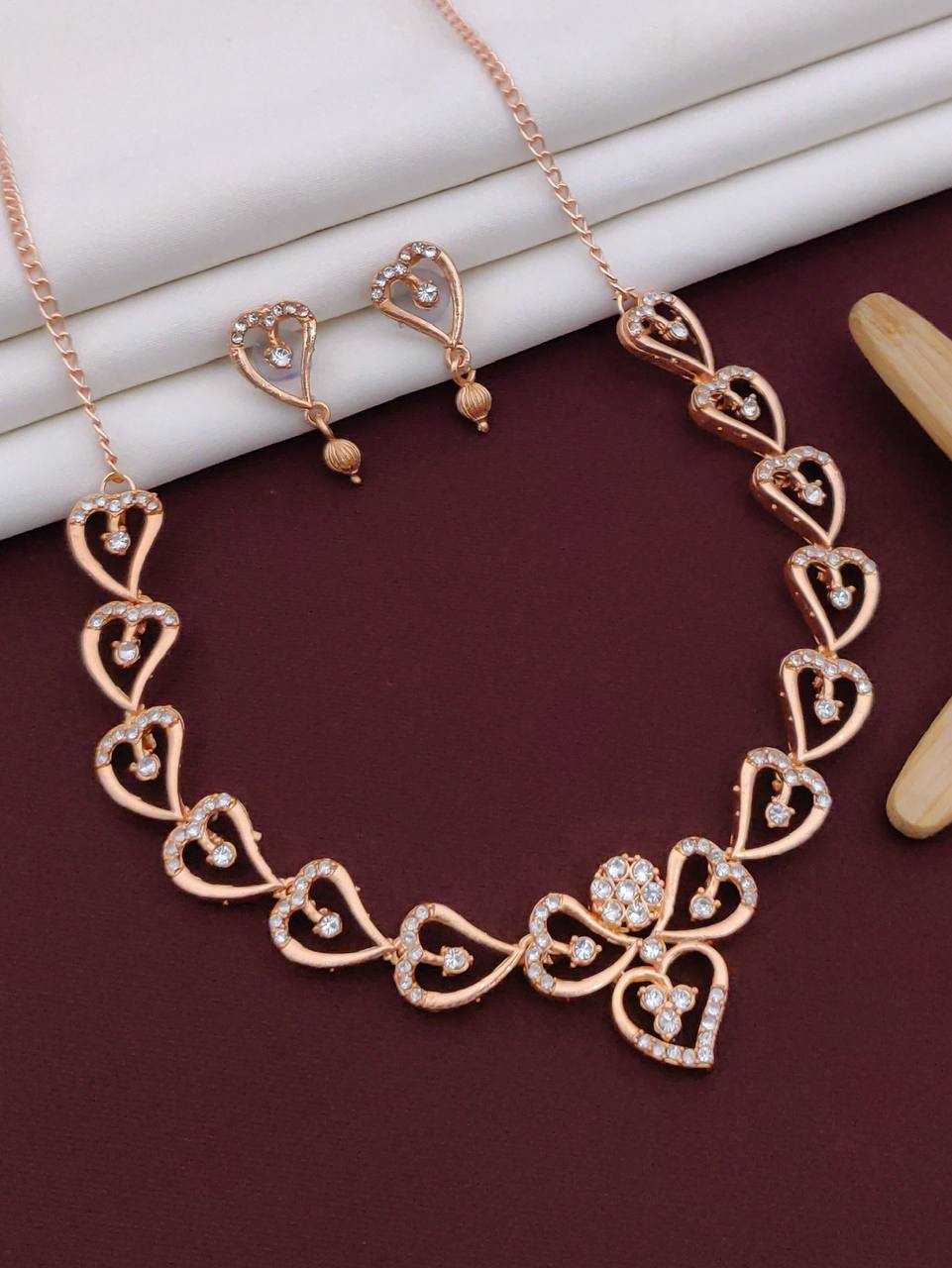 AD DIAMOND NECKLACE