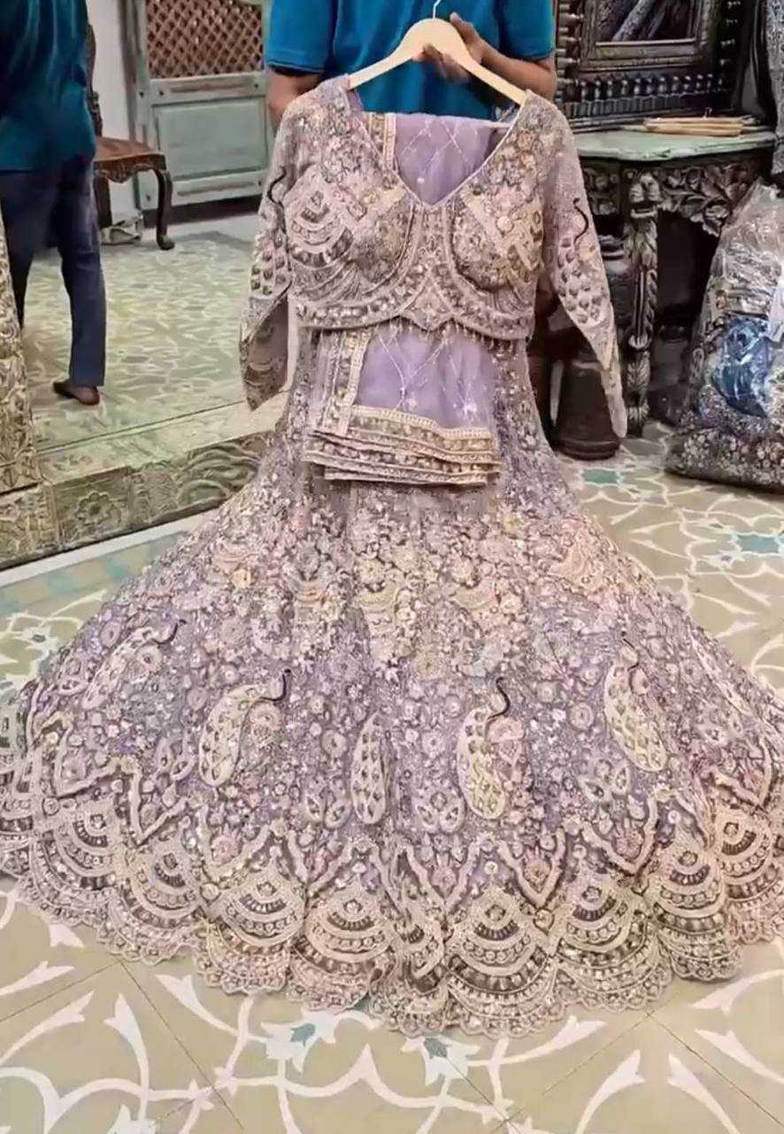 ENGAGEMENT OUTFITS