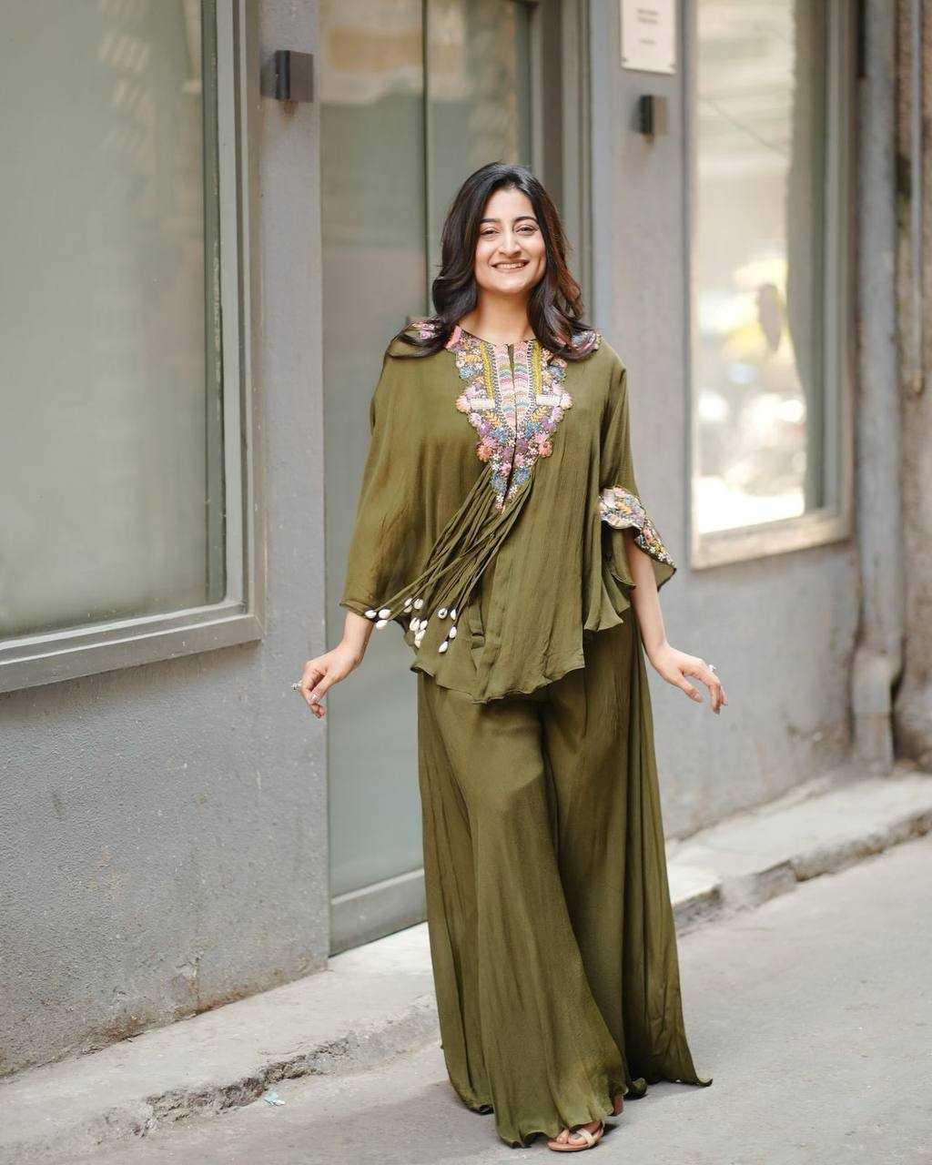 INDO-WESTERN KURTIS