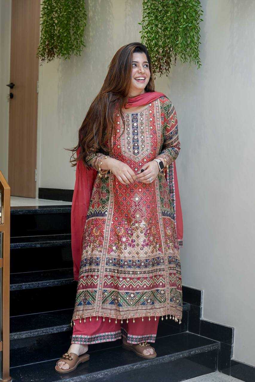 LADIES SALWAR SUITS