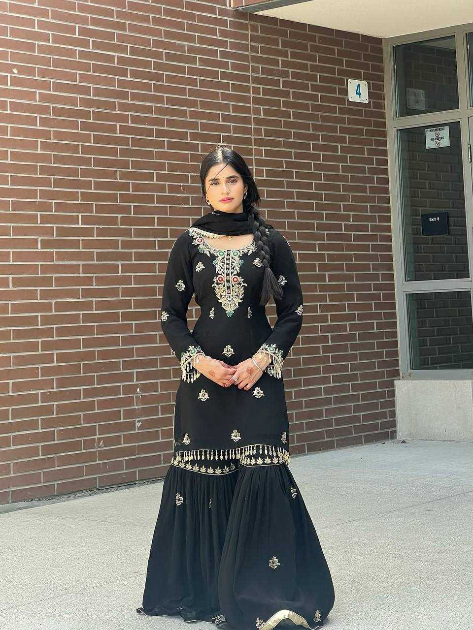 LADIES SILK SUIT