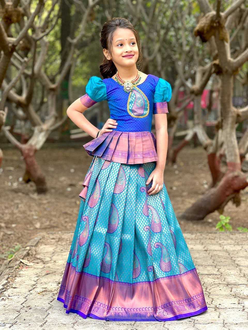 KIDS GHAGRA CHOLI
