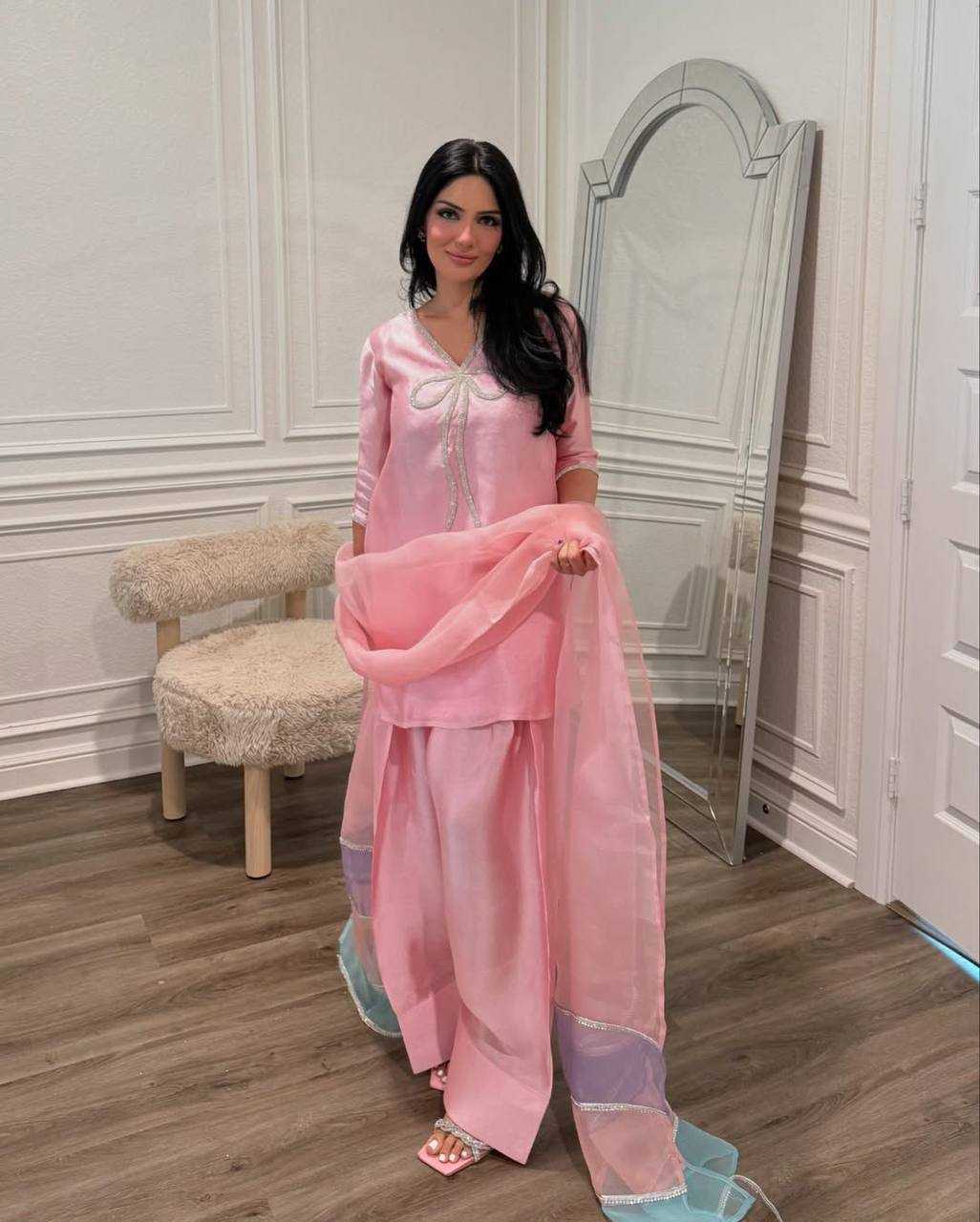 LADIES SALWAR SUITS