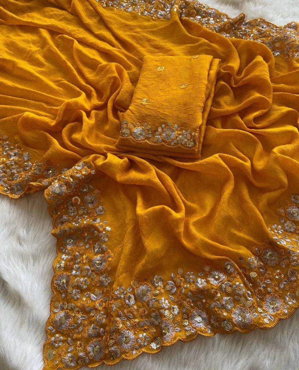 HALDI OUTFITS
