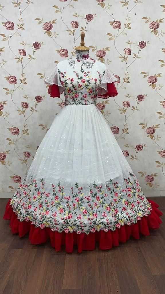 KIDS GOWN