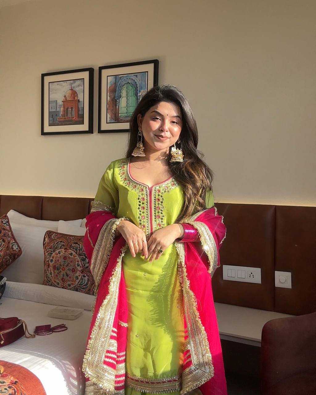 GREEN SALWAR SUIT