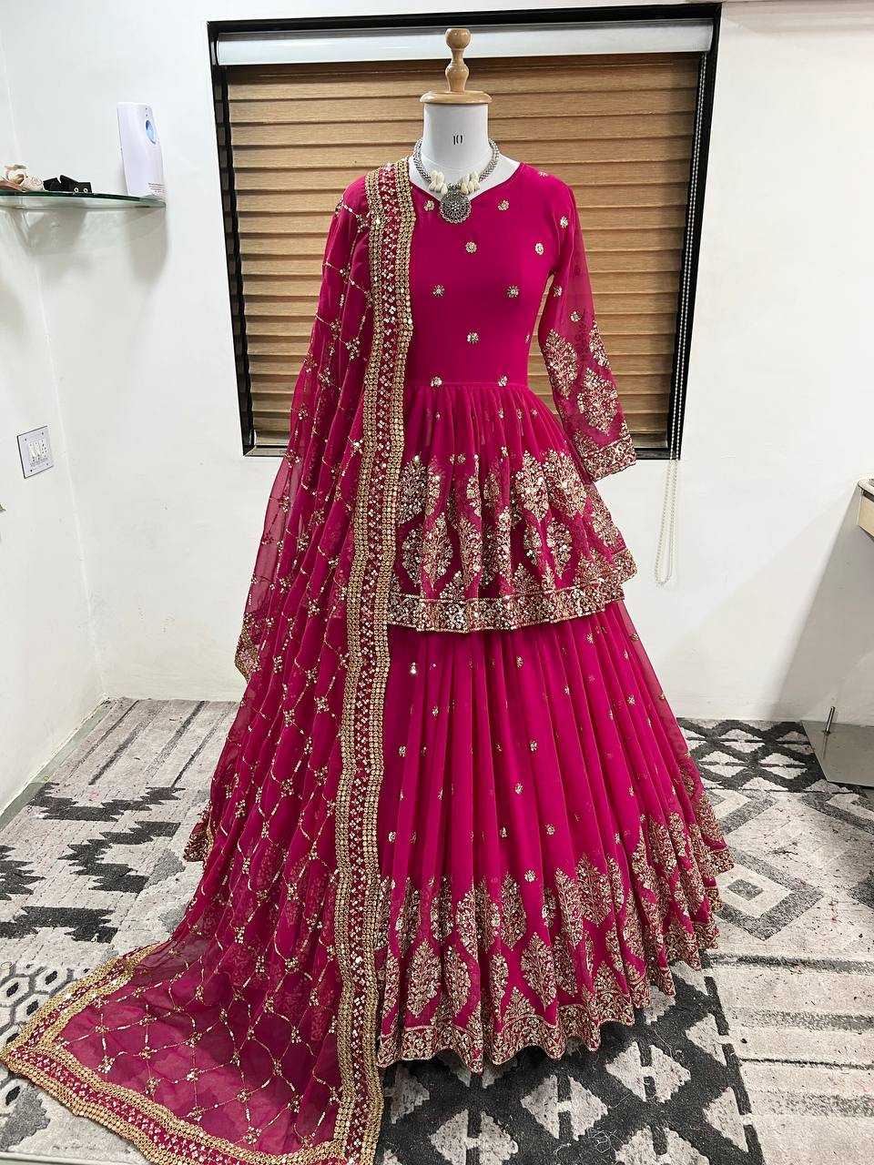 GEORGETTE LEHENGA
