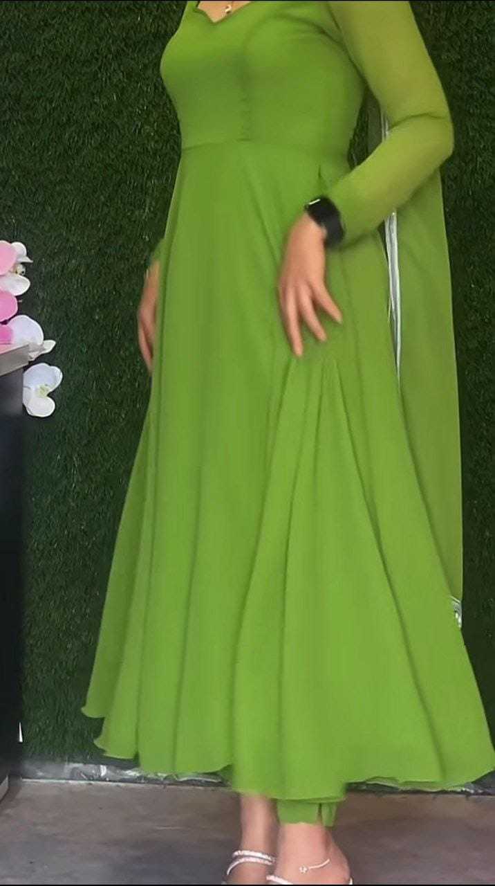 GEORGETTE GOWN