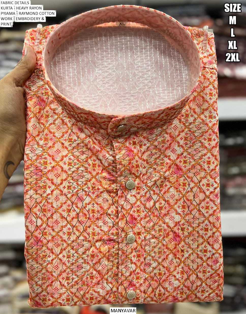  EMBROIDERED KURTA PAJAMA