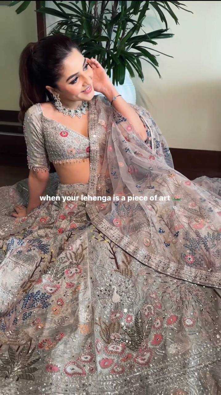 DESIGNER LEHENGA