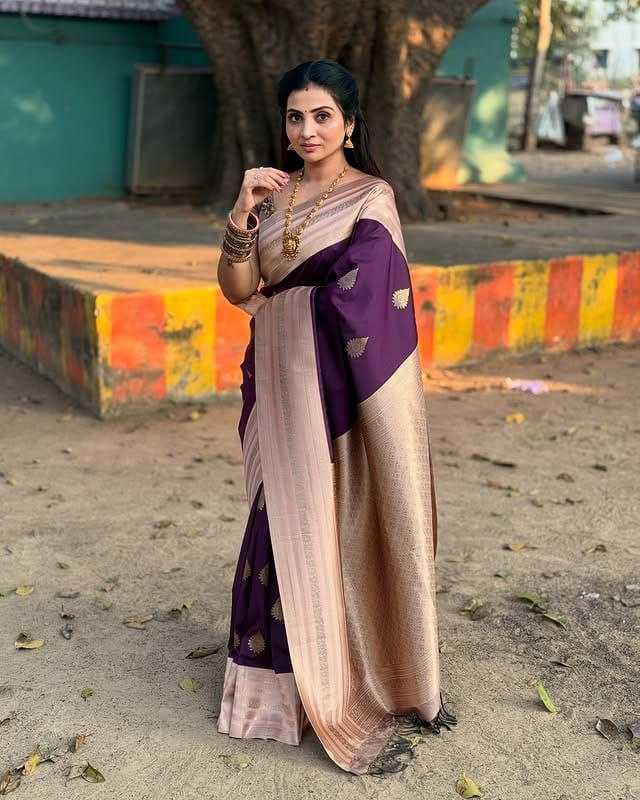 JACQUARD SAREE