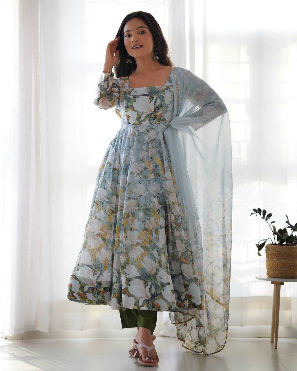 FLORAL PRINT GOWNS