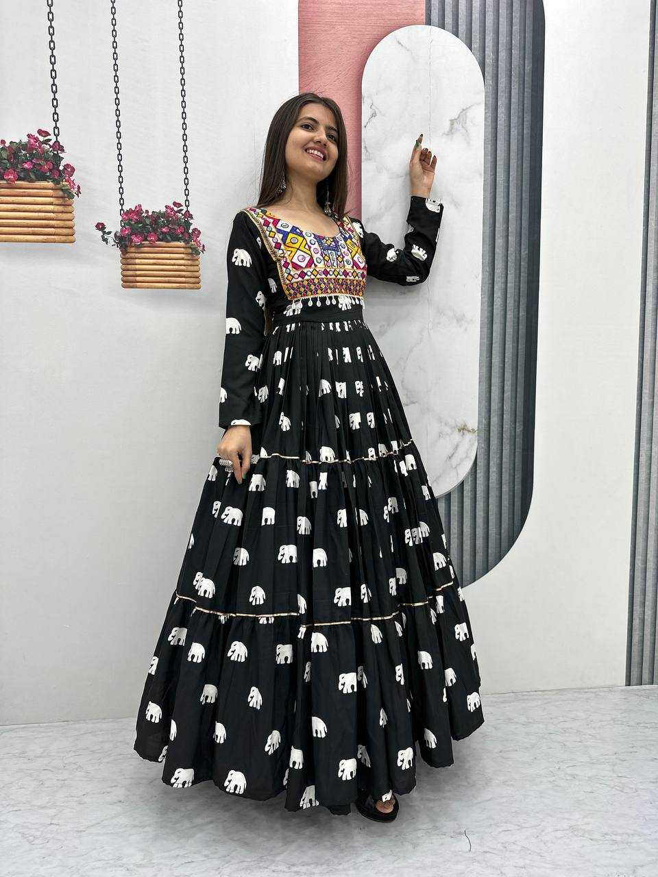 PARTY WEAR GOWNS