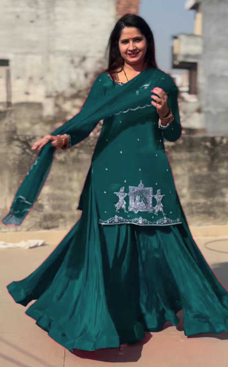 CROP TOP LEHENGA