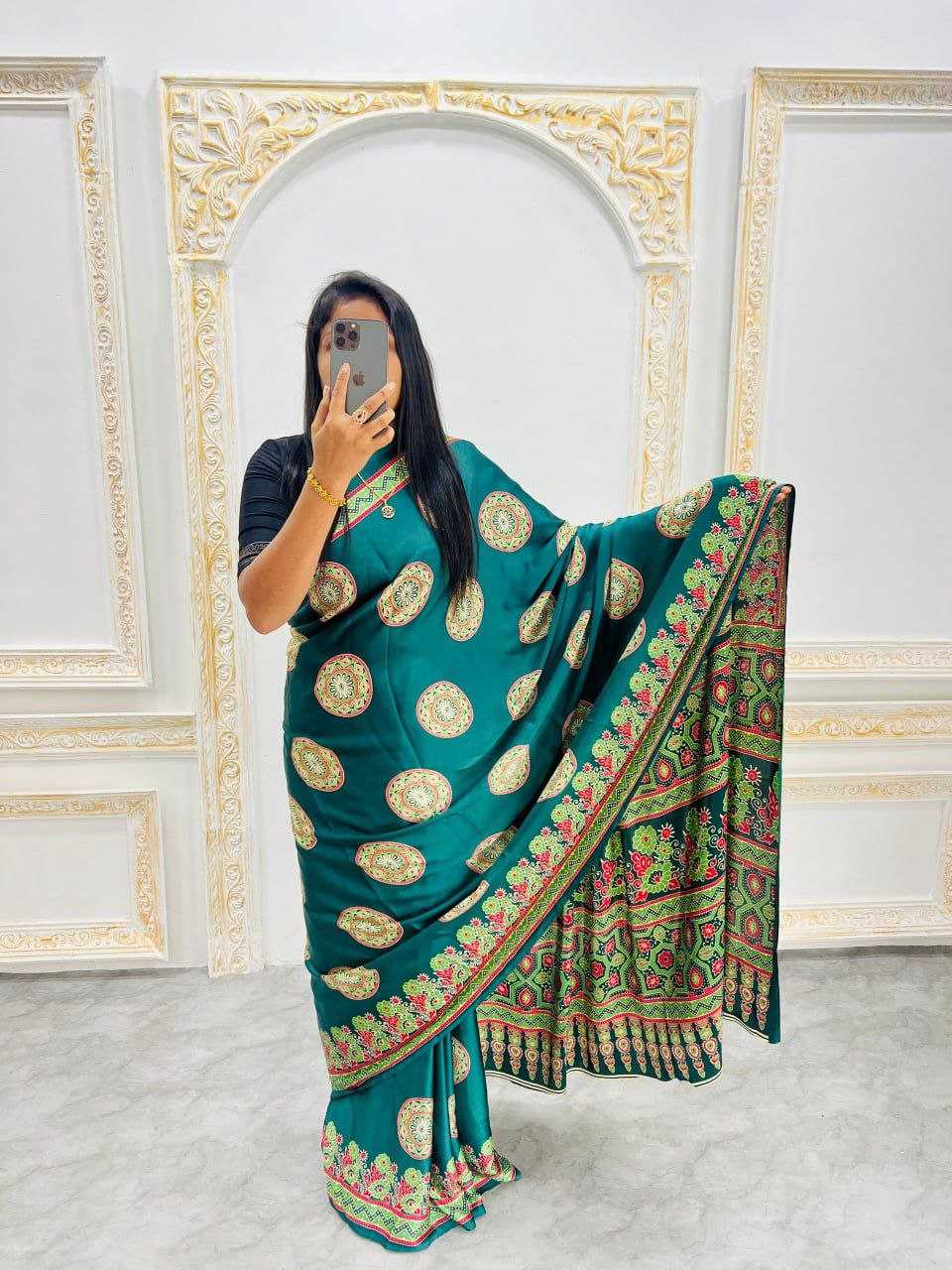 DESIGNER SAREES