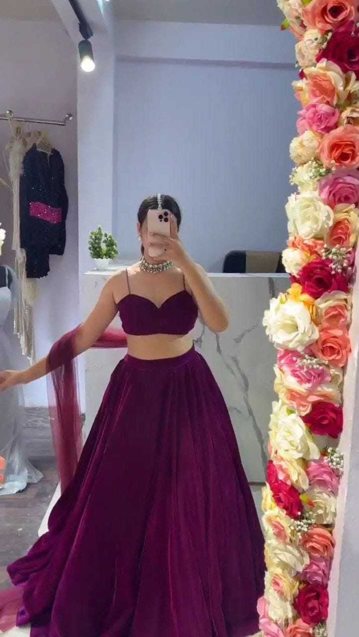 VELVET LEHENGA