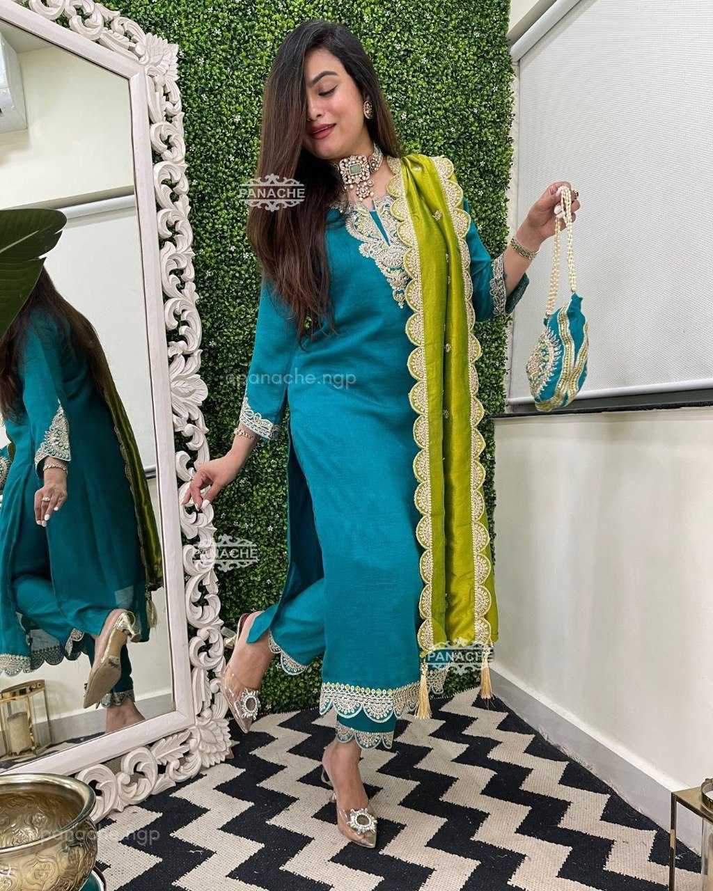 SILK KURTIS