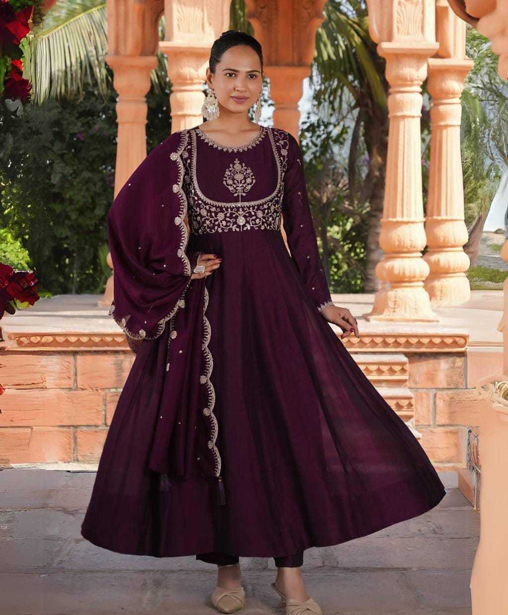 WEDDING OUTFITS