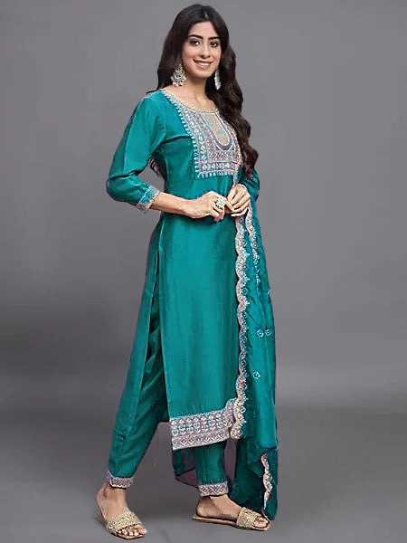  EMBROIDERED SUITS
