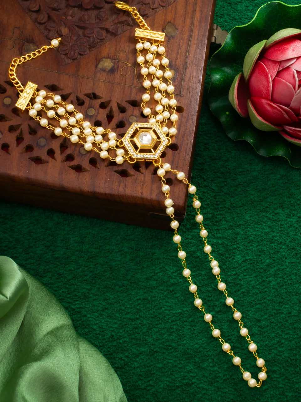 GOLDEN BRACELET