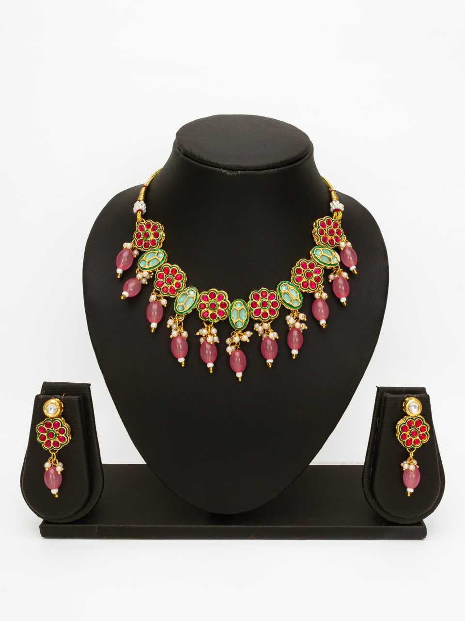 KUNDAN PENDANT SETS