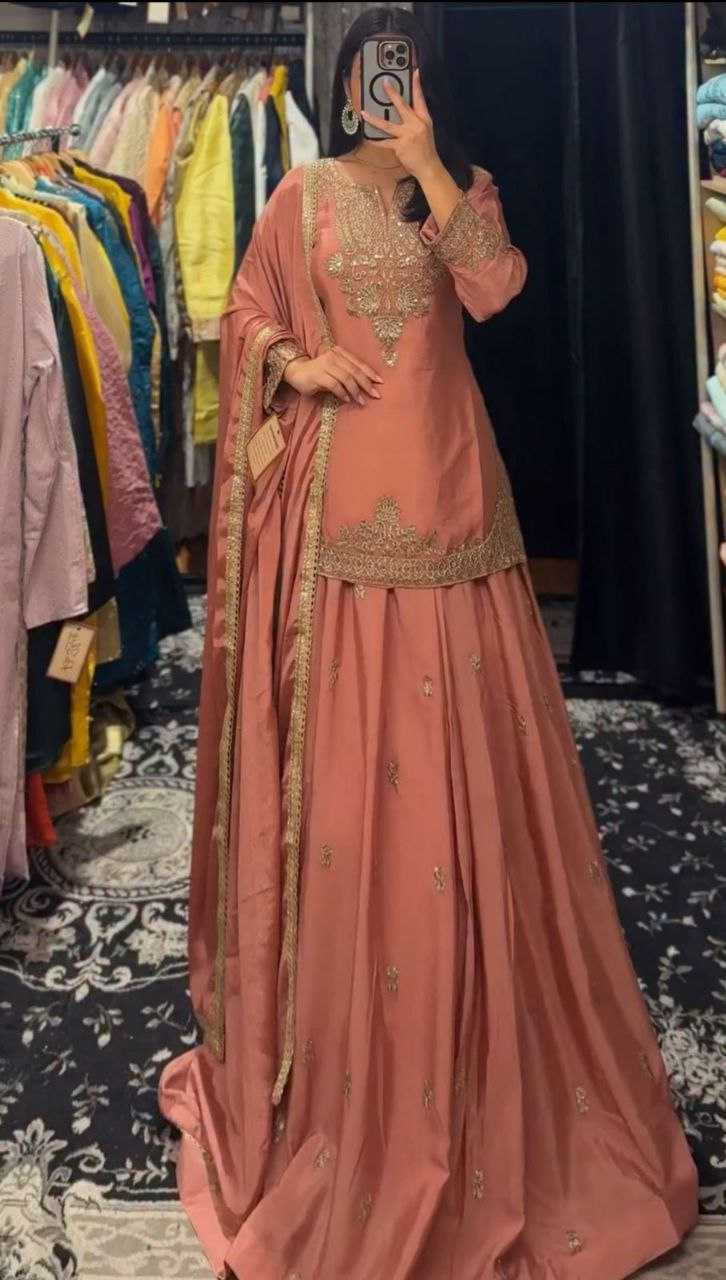 TRADITIONAL LEHENGA