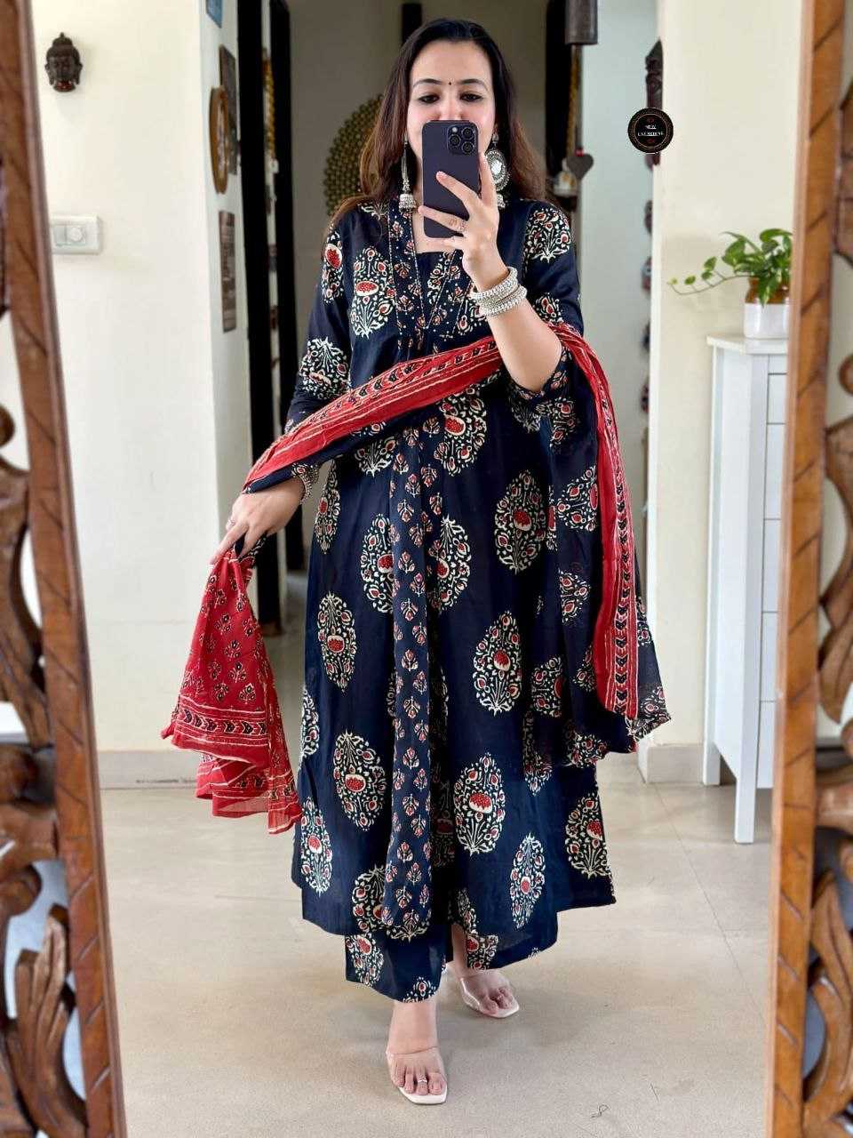 ANARKALI KURTIS