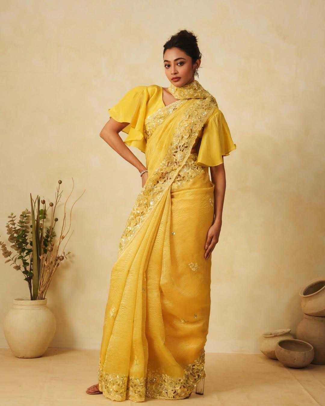 HALDI OUTFITS