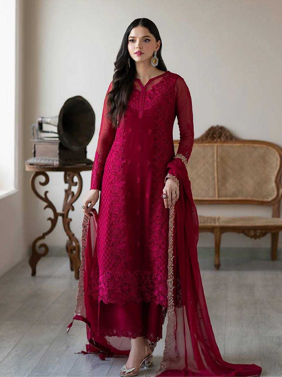 PALAZZO SUIT