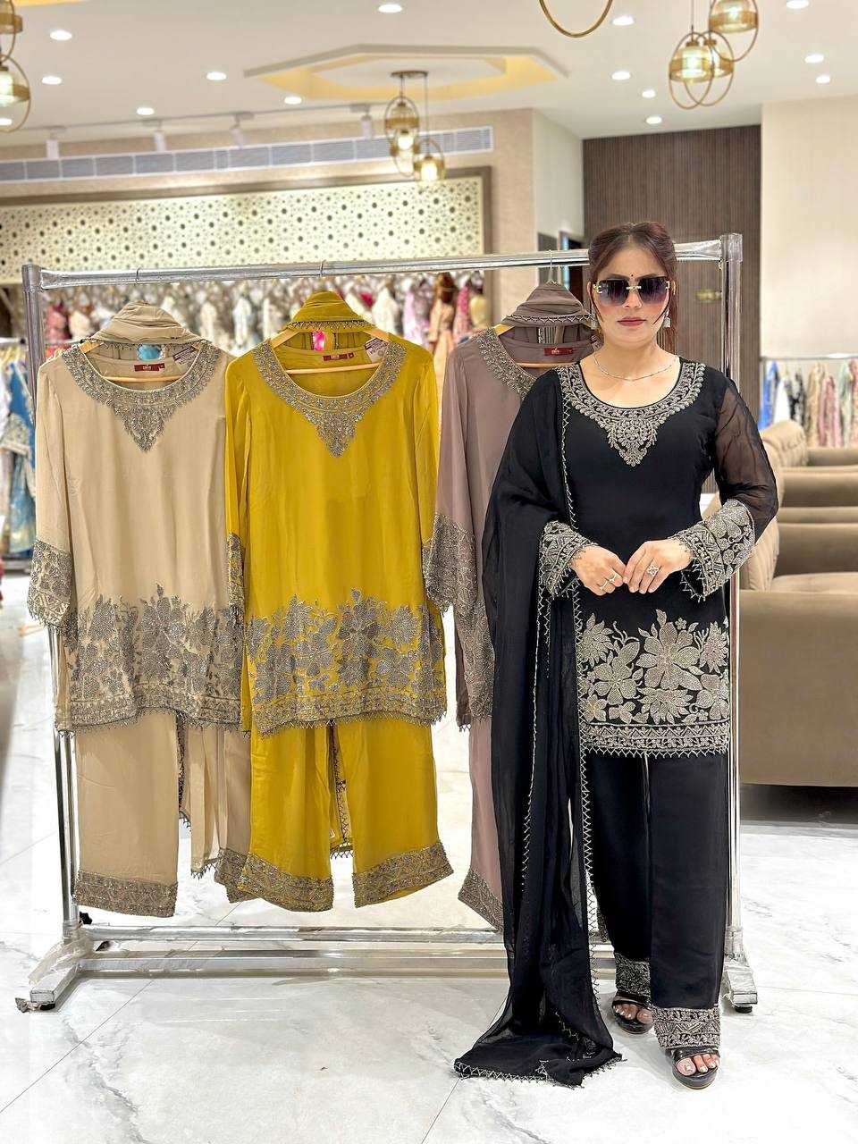 BLACK SALWAR SUIT