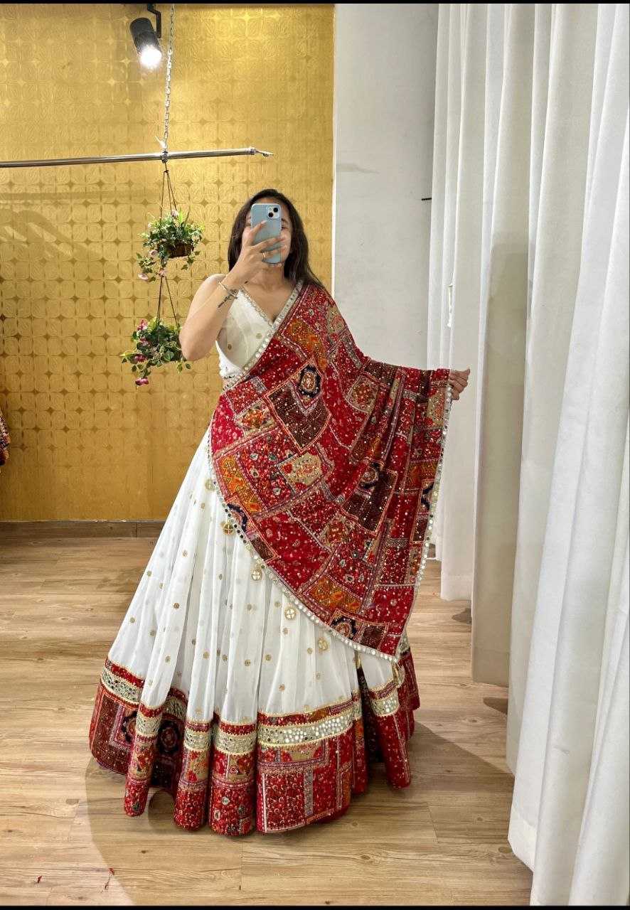 NAVRATRI CHANIYA CHOLI